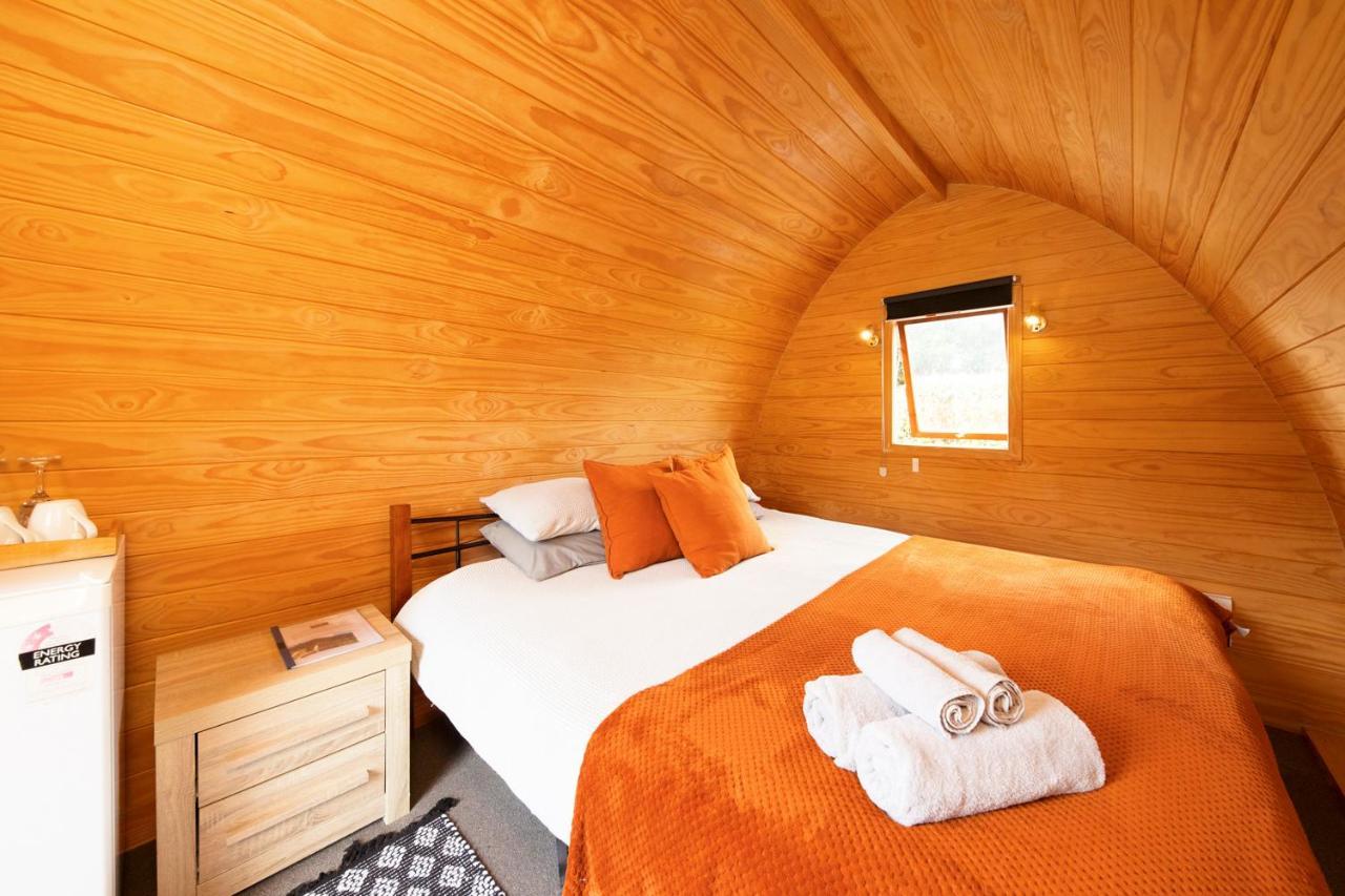 Flat Hills Tourist Park Hotel Ruahine Екстериор снимка