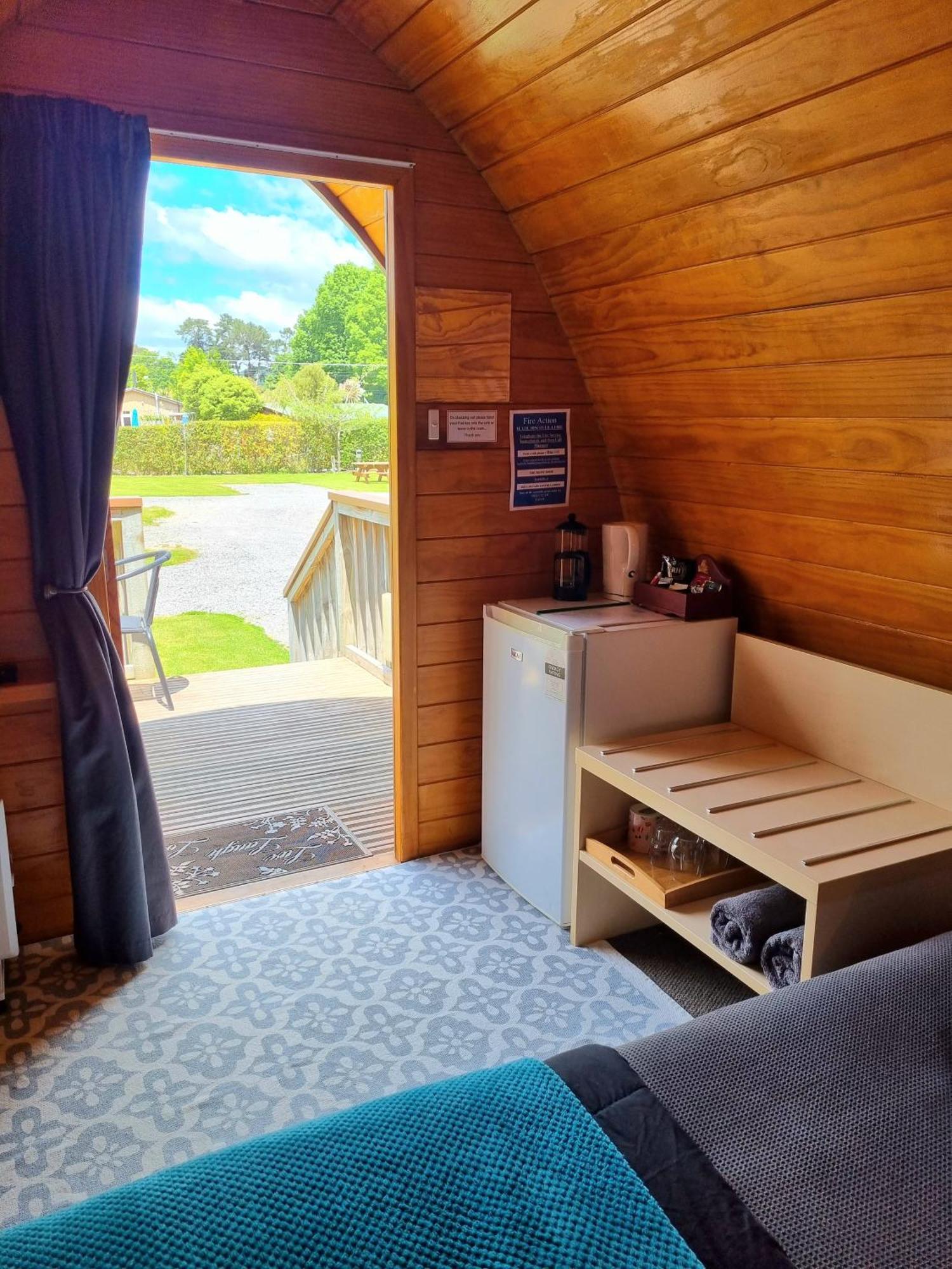 Flat Hills Tourist Park Hotel Ruahine Екстериор снимка