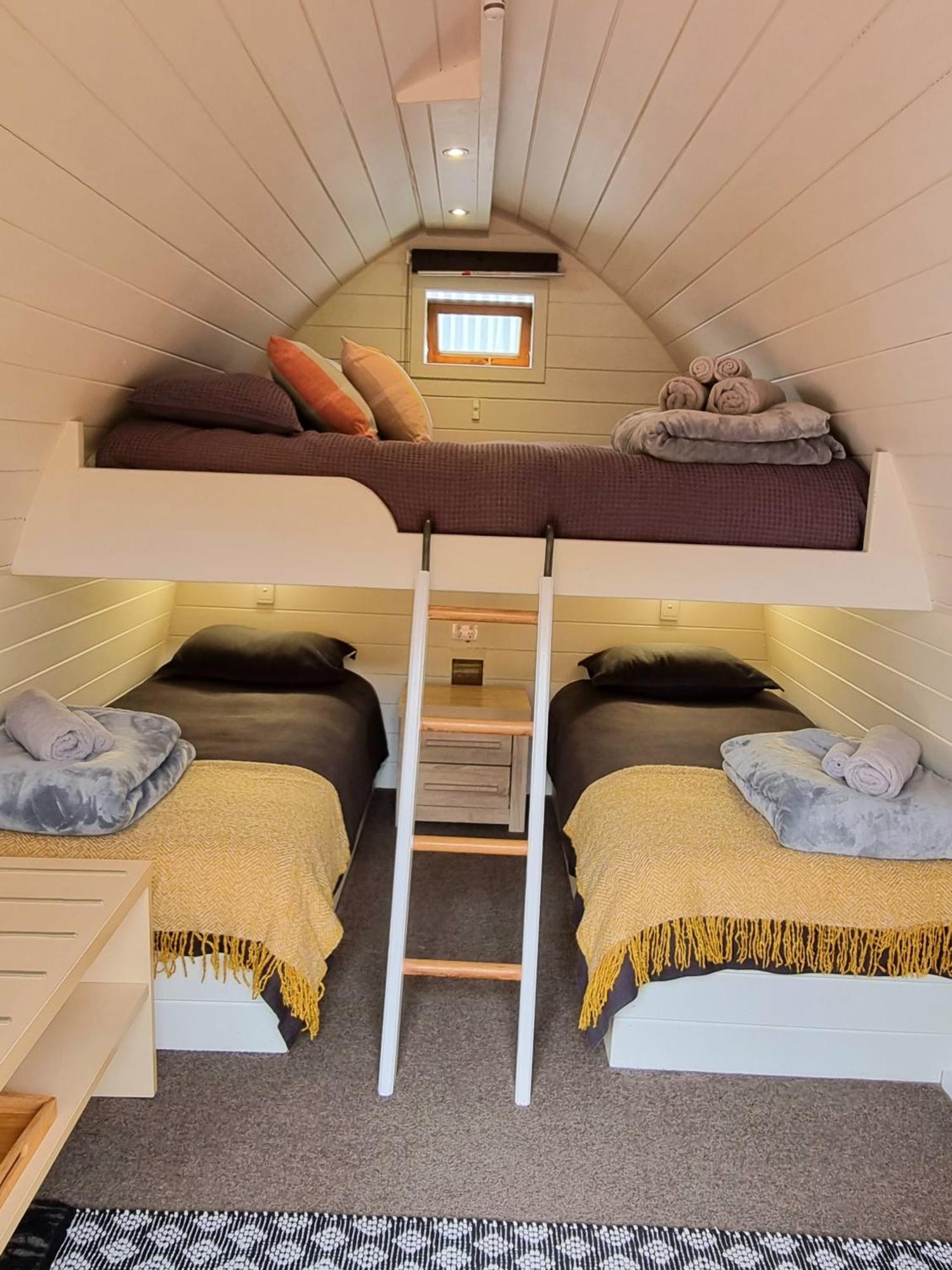 Flat Hills Tourist Park Hotel Ruahine Екстериор снимка
