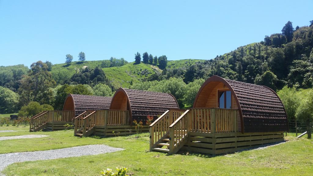 Flat Hills Tourist Park Hotel Ruahine Екстериор снимка
